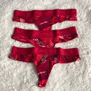 3 Pr Like New Victoria’s Secret Panties